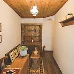4 1940 Hotel