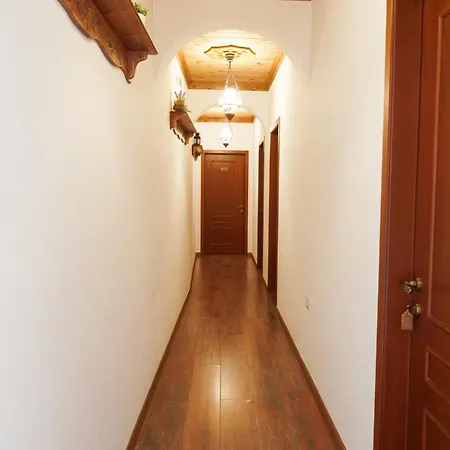 4 1940 3* Gjirokastër