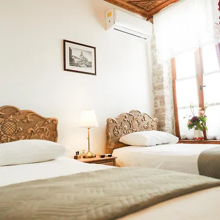 酒店 4 1940 Gjirokastër